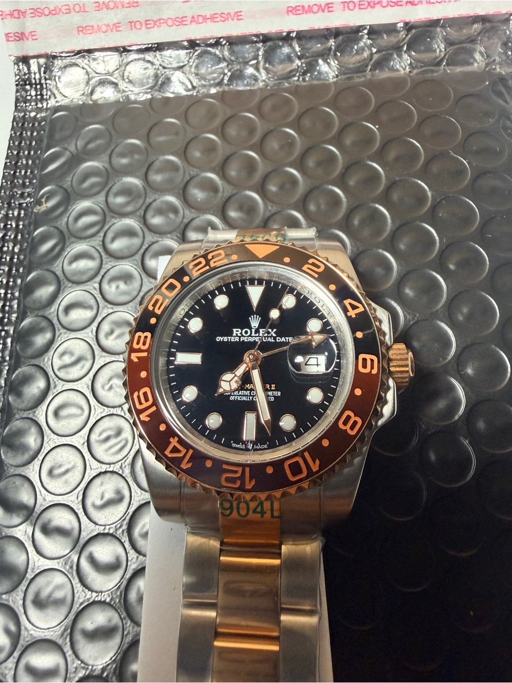 Root beer Two-Tone GMT Watch - Black Dial & Rose Gold Bezel